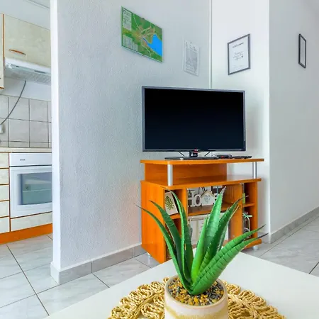 Ann Apartment