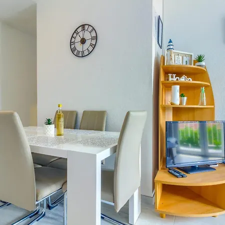 Ann Apartment